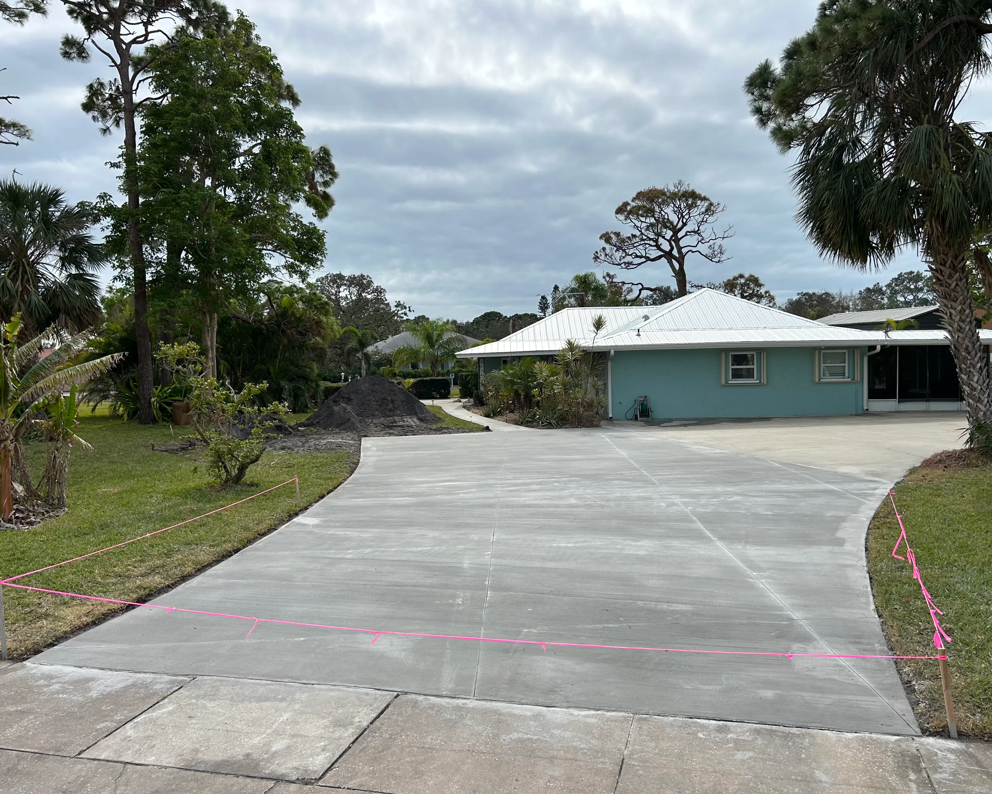 Concrete driveway installation
